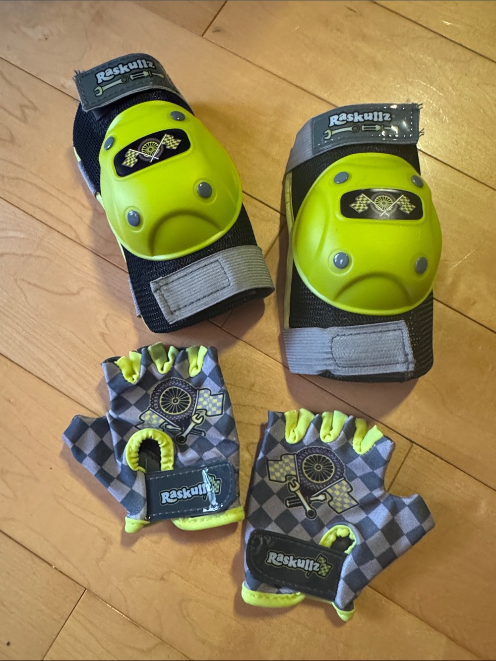 Kids Neon Green & Gray Protective Knee Pads and Gloves Set